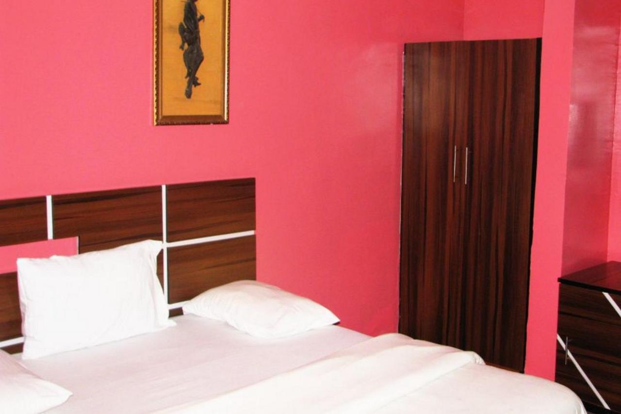 Room In Lodge - Londa Hotel And Suites Port Harcourt Dış mekan fotoğraf